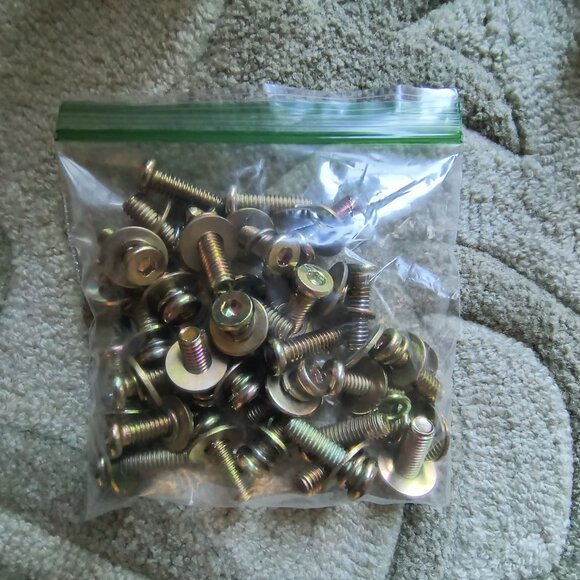 (8) Angled 9" Tapered MCM Legs - Picture 2 of 5